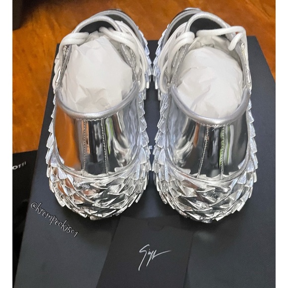 giuseppe zanotti BNIB metallic silver lowtops - Picture 5 of 16